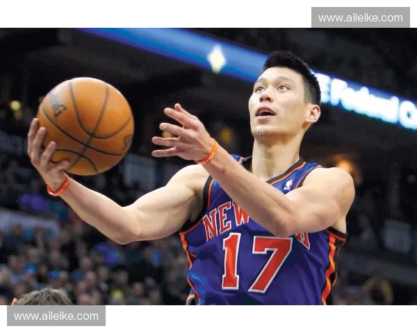 林书豪LOL直播爆笑瞬间回顾从篮球巨星到游戏高手的奇妙转变 林书豪LOL直播爆笑瞬间回顾从篮球巨星到游戏高手的奇妙转变